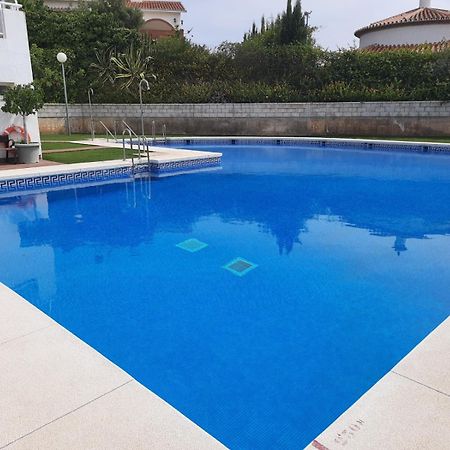 Apartment In Costa Del Sol With Large Terrace For 9 People 林孔-德拉维多利亚 客房 照片