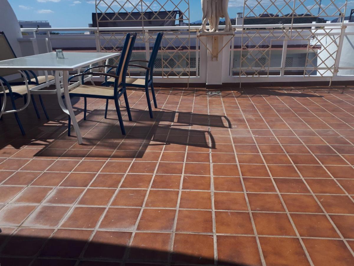 Apartment In Costa Del Sol With Large Terrace For 9 People 林孔-德拉维多利亚 外观 照片
