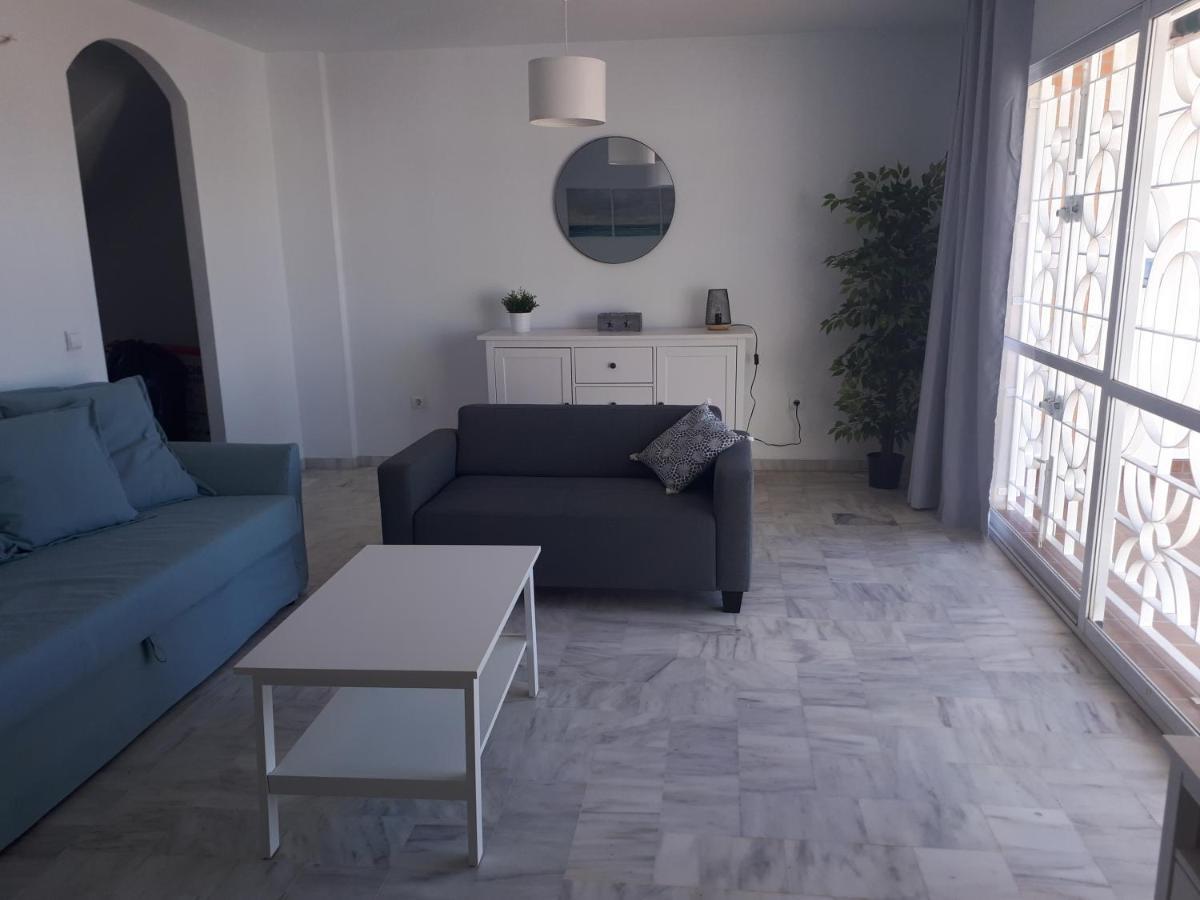 Apartment In Costa Del Sol With Large Terrace For 9 People 林孔-德拉维多利亚 外观 照片