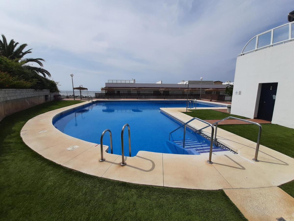 Apartment In Costa Del Sol With Large Terrace For 9 People 林孔-德拉维多利亚 外观 照片